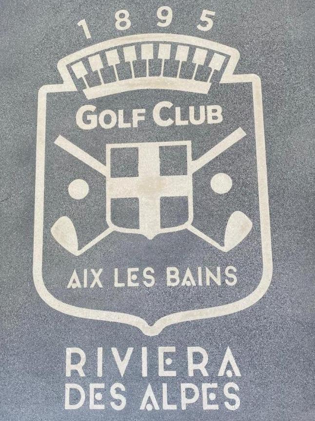 mobilier béton csc aix les bains