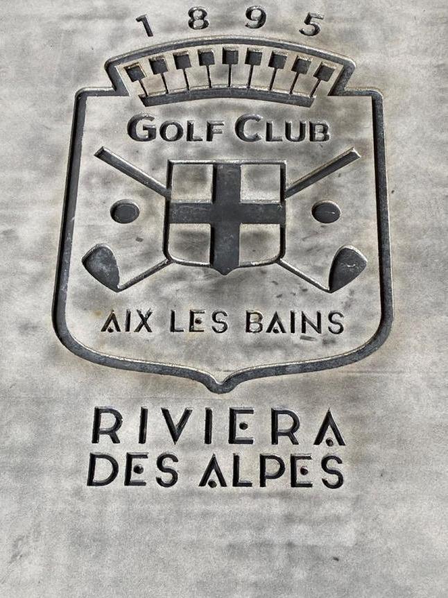 mobilier béton csc aix les bains